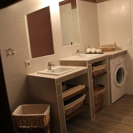 Apartman Les Maisons Rouges